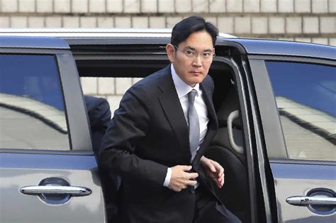 jae son lee scandal|South Korea to pardon Samsung’s Lee, other corporate giants.